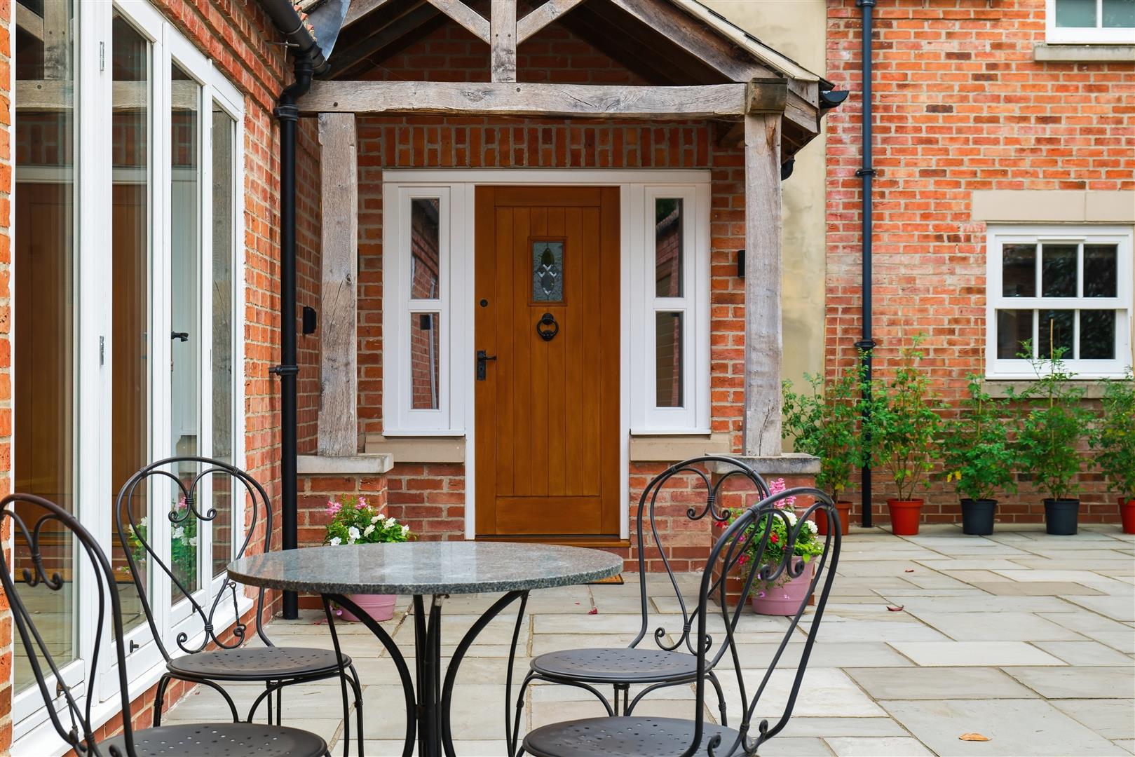 Dale House Main Street  Bleasby